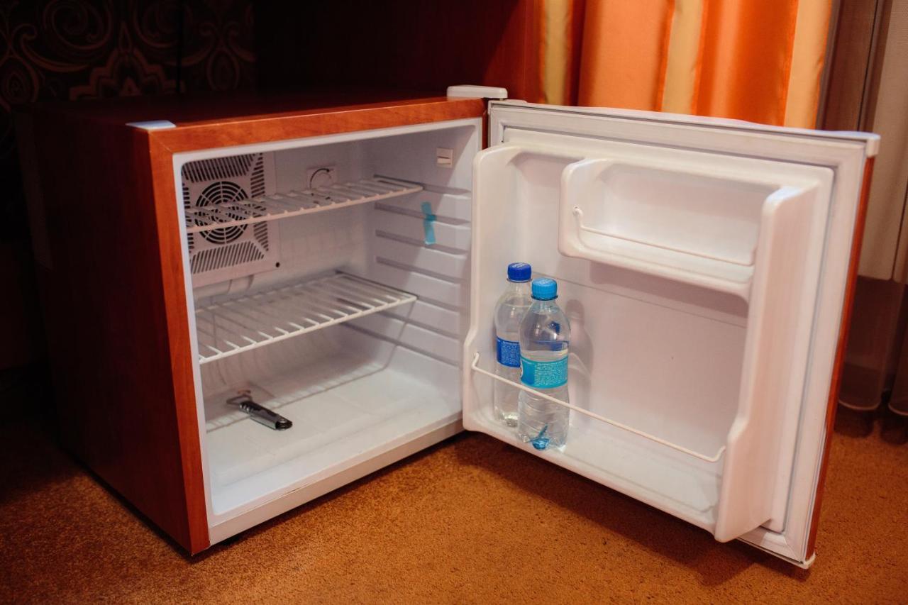 Euro Motel Lyuboml Екстериор снимка