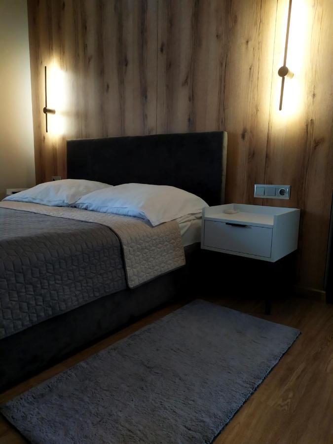 Euro Motel Lyuboml Екстериор снимка