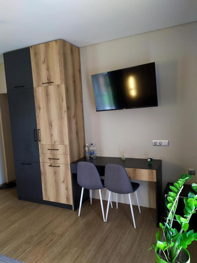 Euro Motel Lyuboml Екстериор снимка