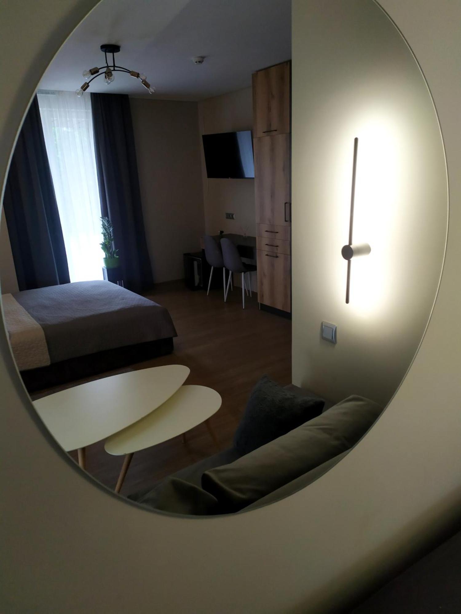 Euro Motel Lyuboml Екстериор снимка